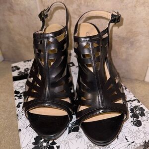 CL by Laundry Black Heels Size 10
